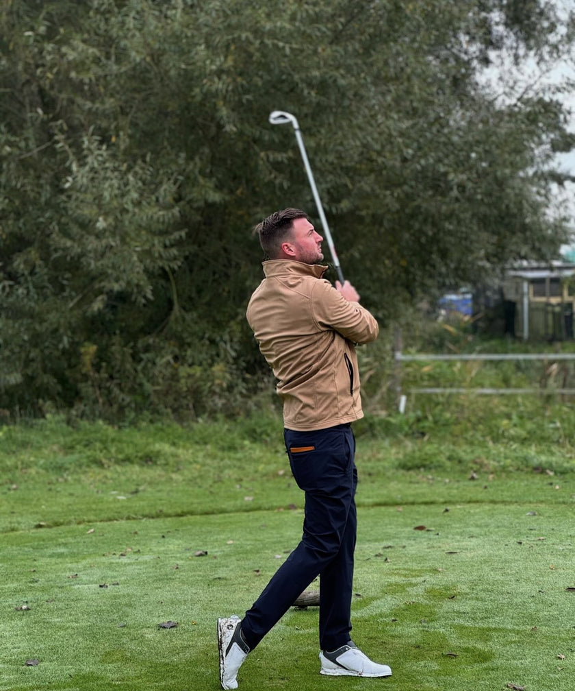 Coole, leichte Softshell-Herrenjacke – Schwarz