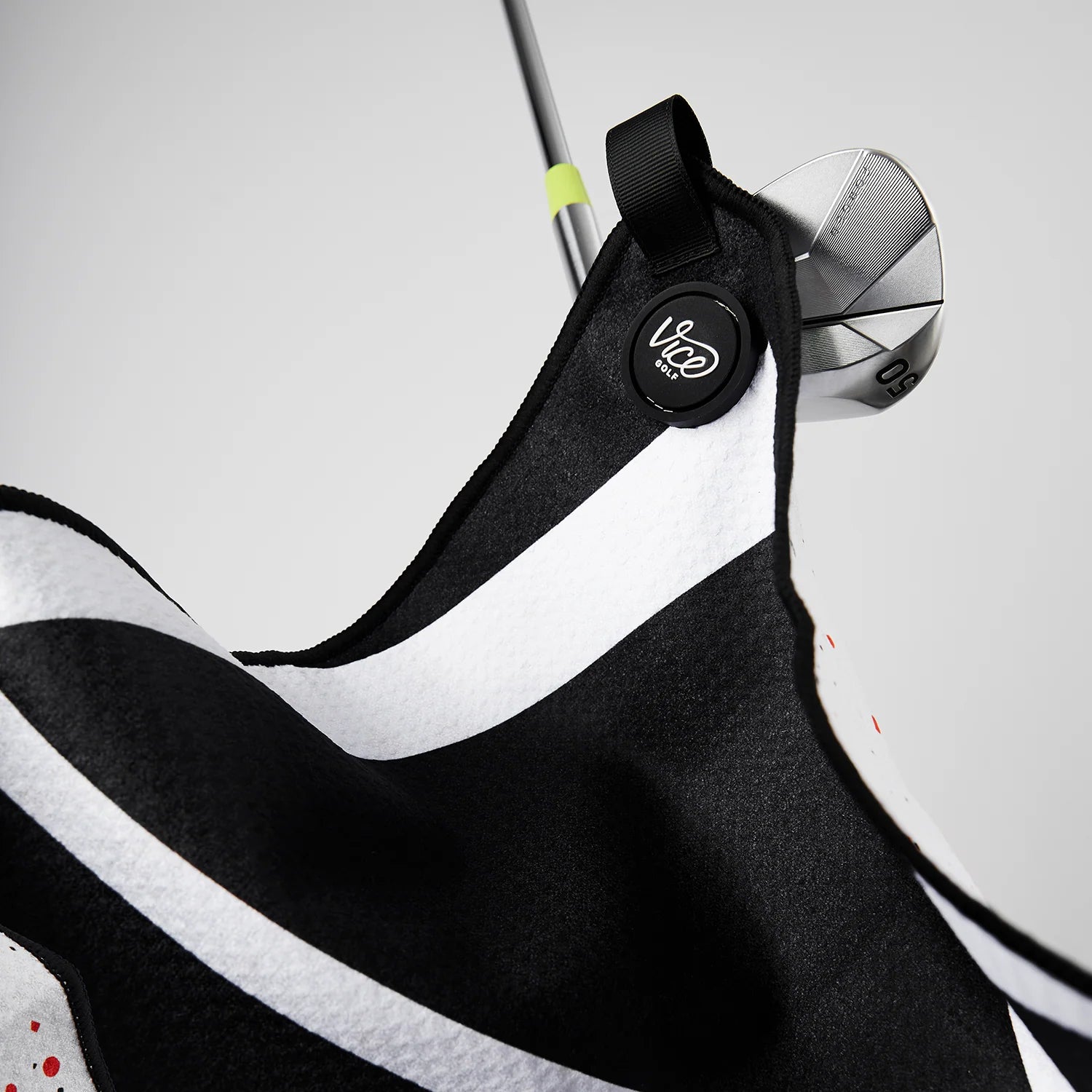 Vice Shine Drip Red Black handdoek