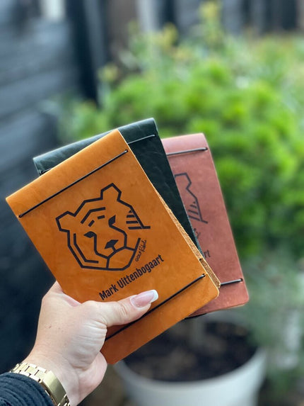 Handmade leather scorecard holder - tour model with your name.