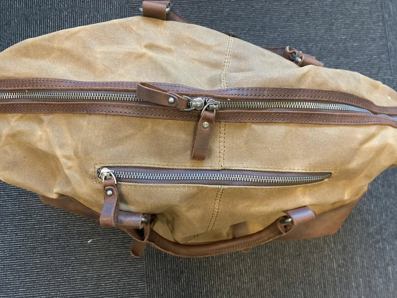 Weekend bag with personalization - Ochre